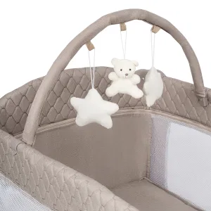 INDIGO Манеж-кровать Bon-Bon TOY лен, приставной, 2 уровня с подвесными игрушками (упак.1шт) (бежевый) INDIGO Манеж-кровать Bon-Bon TOY лен, приставной, 2 уровня с подвесными игрушками (упак.1шт) (бежевый)