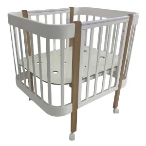 INDIGO Кровать детская Italiano Baby (ложе 70х90 и 70х140, продольный маятник + колеса) массив бер (белый-натуральный) INDIGO Кровать детская Italiano Baby (ложе 70х90 и 70х140, продольный маятник + колеса) массив бер (белый-натуральный)